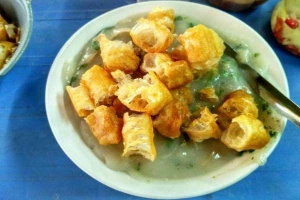 Ăn vặt Cháo Trai - Nghĩa Tân