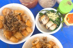 Ăn vặt Cháo Trai & Trứng Vịt Lộn - Đoàn Thị Điểm