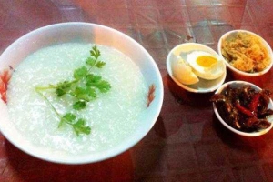 Ăn vặt Cháo Trắng & Cháo Thịt Bằm - Tôn Đản
