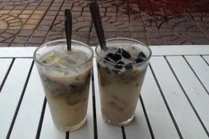Ăn vặt Chè 2 Cô Miền Tây