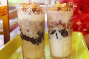 Ăn vặt Chè Bà Thúy