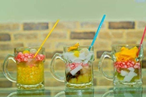 Ăn vặt Chè Bà Tư