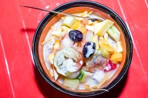 Ăn vặt Chè Bi Bo