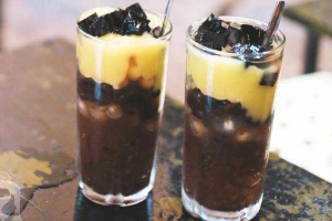 Ăn vặt Chè Bốn Mùa - Tân Mai