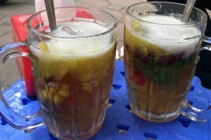 Ăn vặt Chè Các Món - Lương Định Của