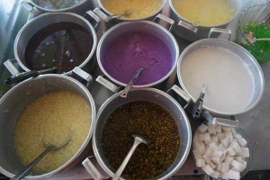 Ăn vặt Chè Cầm
