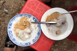 Ăn vặt Chè Chuối Nướng - Chợ Xóm Mới