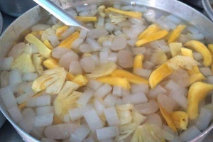 Ăn vặt Chè Cô Hằng