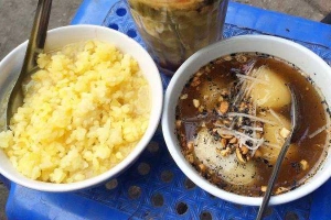 Ăn vặt Chè Cô Huệ - Trần Xuân Soạn