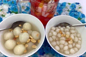 Ăn vặt Chè Cung Đình Huế