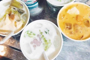 Ăn vặt Chè Dừa Non & Chè Khúc Bạch - Shop Online