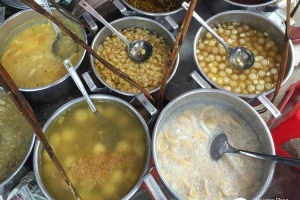 Ăn vặt Chè Gánh - Nguyễn Bỉnh Khiêm