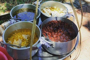 Ăn vặt Chè Gánh