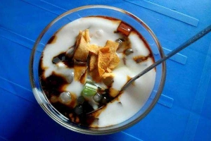 Ăn vặt Chè Hoa Tím