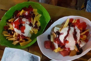 Ăn vặt Chè Hồng Kong