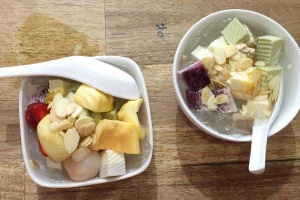 Ăn vặt Chè Khúc Bạch Không Tên
