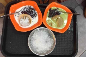 Ăn vặt Chè Linh - Thạch Chè Hoa Quả