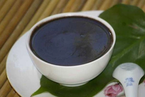 Ăn vặt Chè Mè Đen & Sữa Hạt Sen Cô Hoa - Huỳnh Khương An