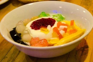 Ăn vặt Chè Ngọc Thạch - Sài Đồng