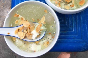 Ăn vặt Chè Nhà Làm - Chè & Caramen
