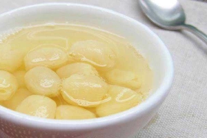 Ăn vặt Chè Nóng Dì Liên - Trần Hưng Đạo
