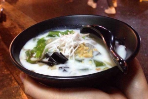Ăn vặt Chè Sài Gòn - Mã Mây