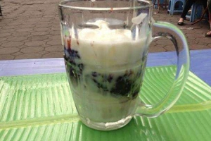 Ăn vặt Chè Sài Gòn - Minh Khai