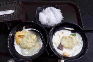 Ăn vặt Chè Sầu Liên Đà Nẵng - Quang Trung
