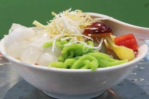 Ăn vặt Chè Thái & Kem Xôi - Mai Dịch