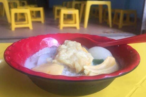 Ăn vặt Chè Thái Khuyên Lê