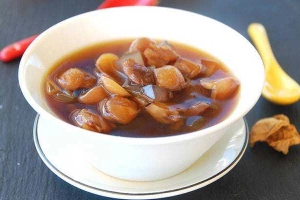 Ăn vặt Chè Thăng Long - Cách Mạng Tháng 8