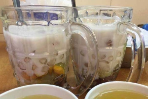 Ăn vặt Chè Thập Cẩm - Lĩnh Nam