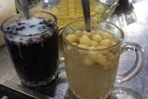 Ăn vặt Chè Thập Cẩm - Trần Cung