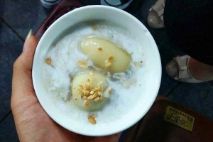 Ăn vặt Chế Thoòng - Bánh Trôi Tàu Gia Truyền