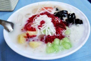Ăn vặt Chè Trái Cây