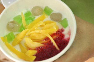 Ăn vặt Chè Trường Sa - Nguyễn Công Hoan