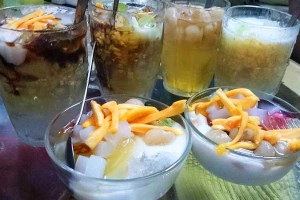 Ăn vặt Chè Trường Thao - Phố Huế