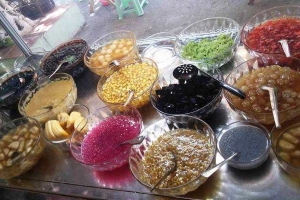 Ăn vặt Chè Vân Phố Cổ