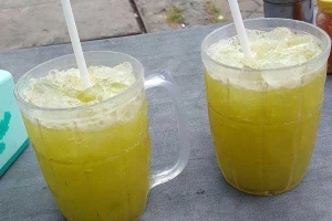 Ăn vặt Chị Ngoan - Đá Me & Nước Mía