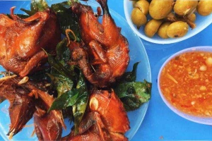 Ăn vặt Hiền - Chim Quay Móc Mật