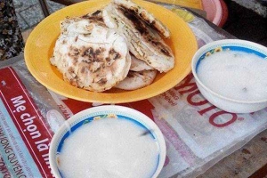 Ăn vặt Chuối Đập Nước Cốt Dừa
