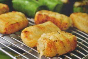 Ăn vặt Chuối Nướng - Tam Hà