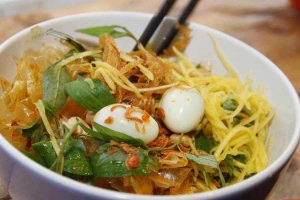 Ăn vặt Cô 3 - Bánh Tráng Trộn