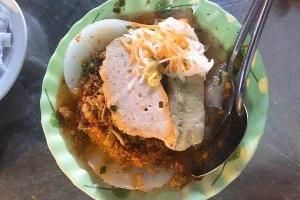 Ăn vặt Cô Ba - Bánh Bèo