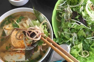 Ăn vặt Cô Ba - Bún Chả Cá, Chả Lụi & Cháo Sò