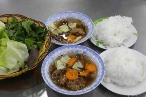 Ăn vặt Cô Bích - Bún Chả