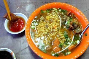Ăn vặt Cô Giàu - Phá Lấu
