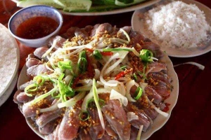 Ăn vặt Cô Hương - Bún & Gỏi
