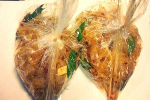 Ăn vặt Cô Lan - Bánh Tráng Long An