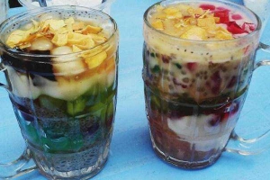 Ăn vặt Cô Mai - Chè Thập Cẩm
